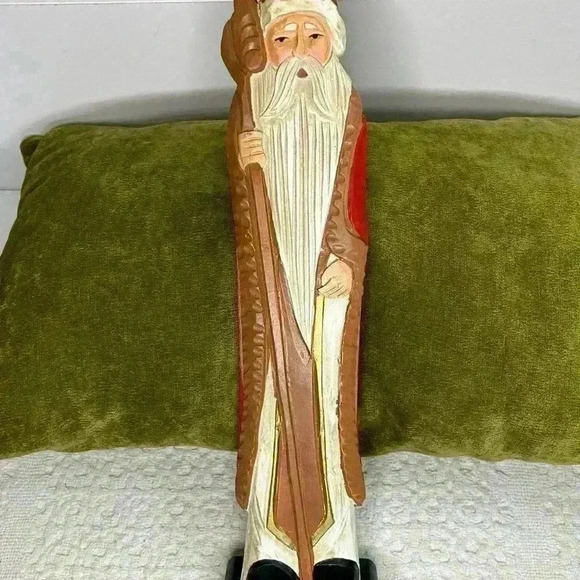 Carved Wooden Santas Of The World 1909 Poland "Grandeur Noel Collectors Edition" - Picture 4 of 7